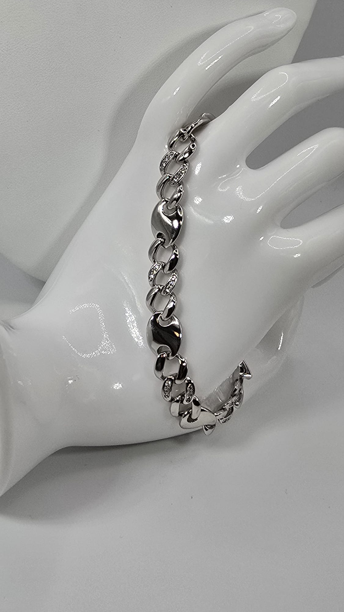 Silver Chain Bracelet w/ Small Diamonds