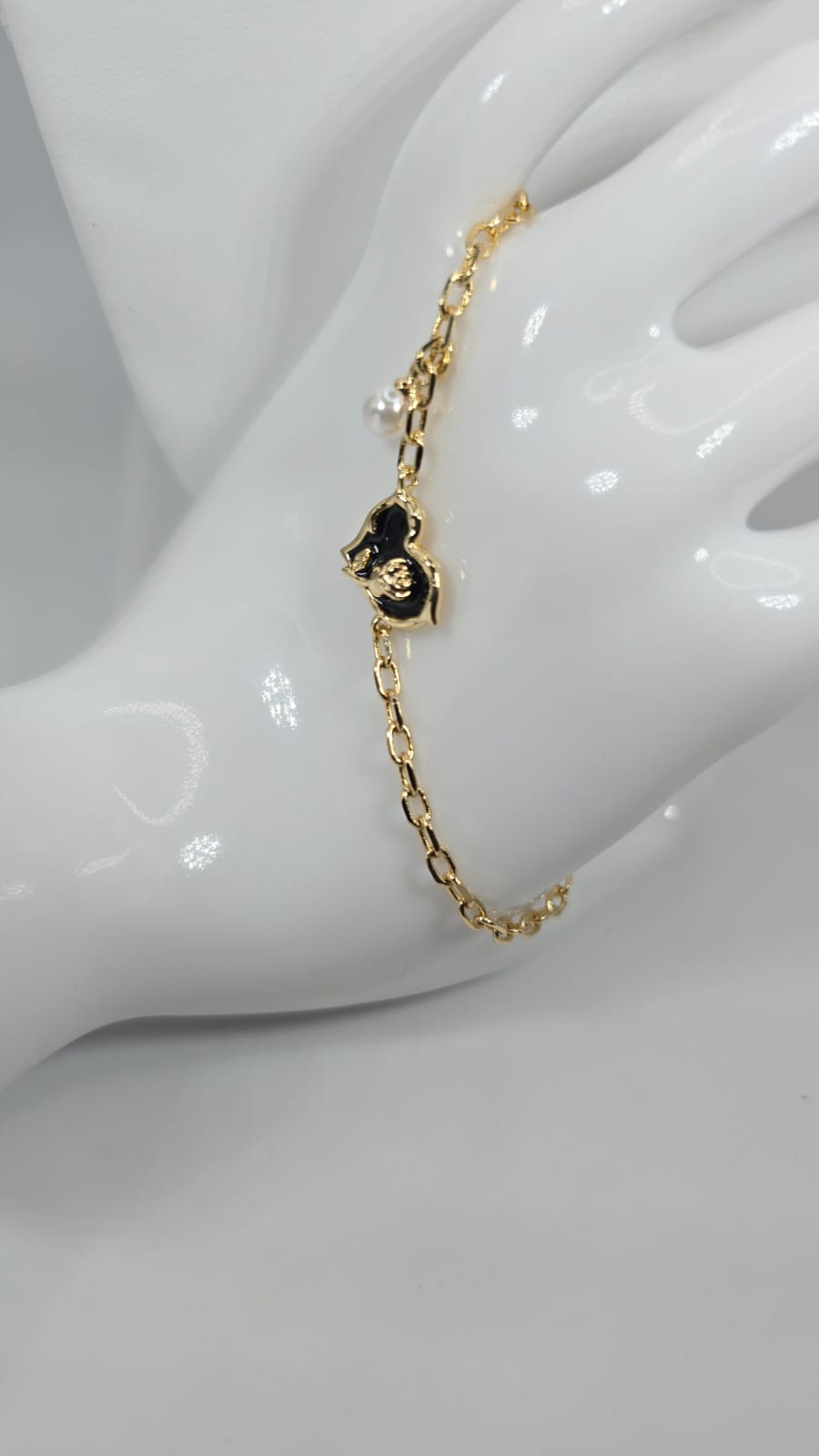 Gold Bracelet with Black Heart